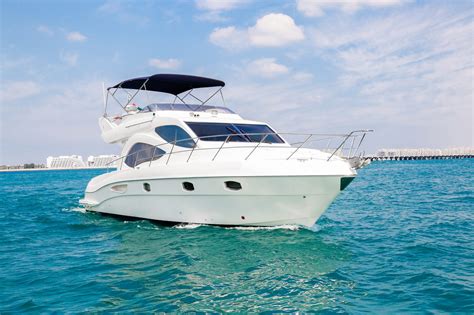 Yacht Rental Dubai 